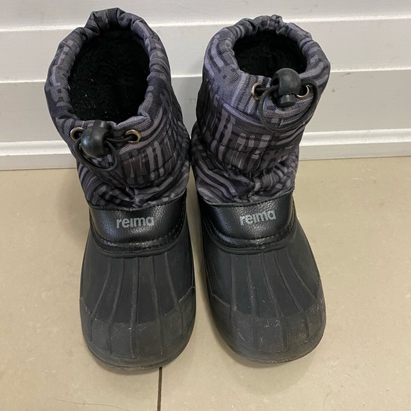 Snow boots - Picture 2 of 3